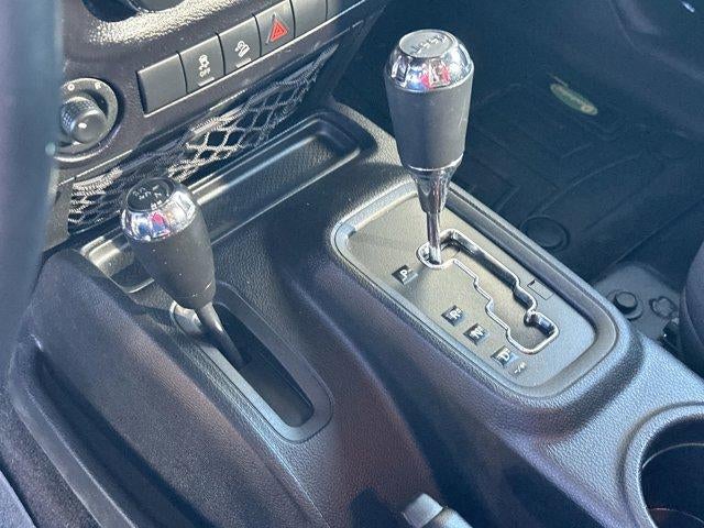 2015 Jeep Wrangler Unlimited 4WD 4dr Sport