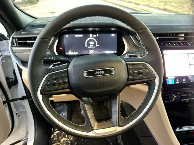 2025 Jeep Grand Cherokee Limited 4x2