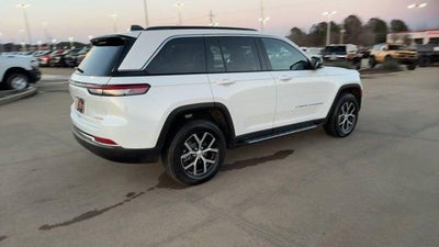 2025 Jeep Grand Cherokee Limited 4x2