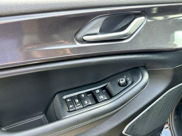 2022 Jeep Grand Cherokee L Altitude 4x2