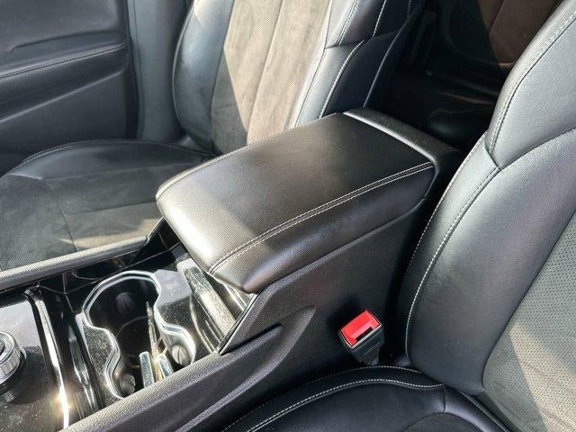 2022 Jeep Grand Cherokee L Altitude 4x2