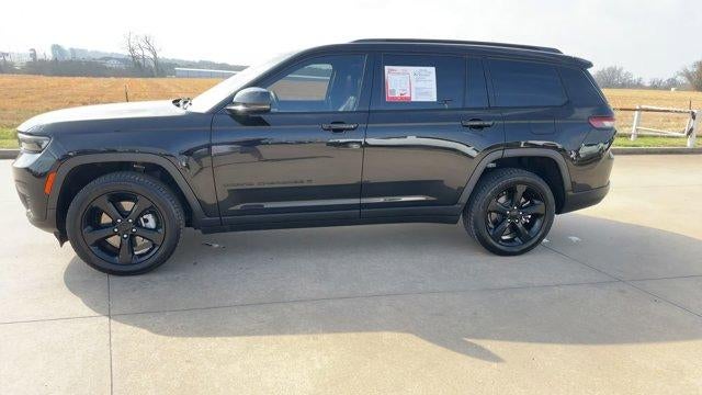 2022 Jeep Grand Cherokee L Altitude 4x2