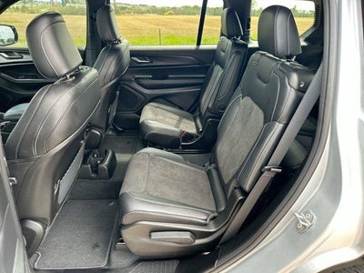 2025 Jeep Grand Cherokee L Altitude X 4x4