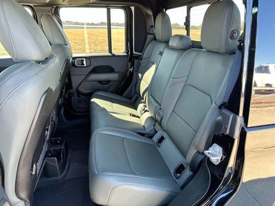 2025 Jeep Gladiator Mojave X 4x4