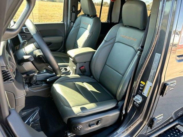 2025 Jeep Gladiator Mojave 4x4