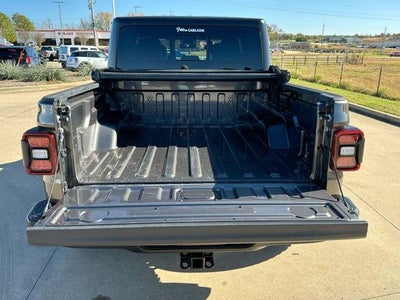 2025 Jeep Gladiator Mojave 4x4