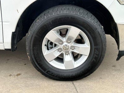 2022 RAM 1500 Classic SLT 4x2 Crew Cab 5'7" Box