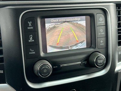 2022 RAM 1500 Classic SLT 4x2 Crew Cab 5'7" Box