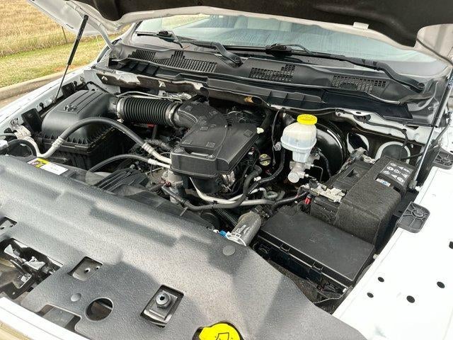 2022 RAM 1500 Classic SLT 4x2 Crew Cab 5'7" Box