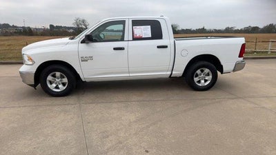2022 RAM 1500 Classic SLT 4x2 Crew Cab 5'7" Box