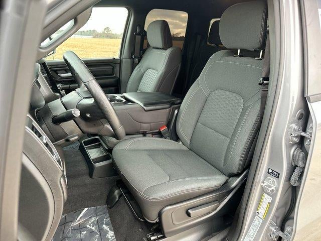 2025 RAM 1500 Tradesman 4x2 Quad Cab 6'4" Box