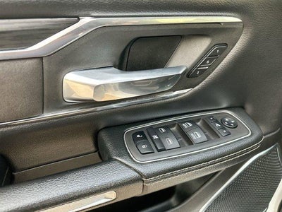 2024 RAM 1500 Laramie 4x2 Crew Cab 5'7" Box