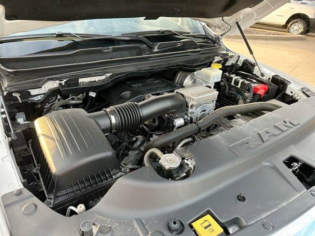 2024 RAM 1500 Laramie 4x2 Crew Cab 5'7" Box