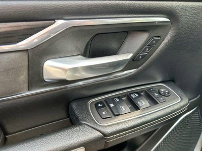 2024 RAM 1500 Laramie 4x2 Crew Cab 5'7" Box
