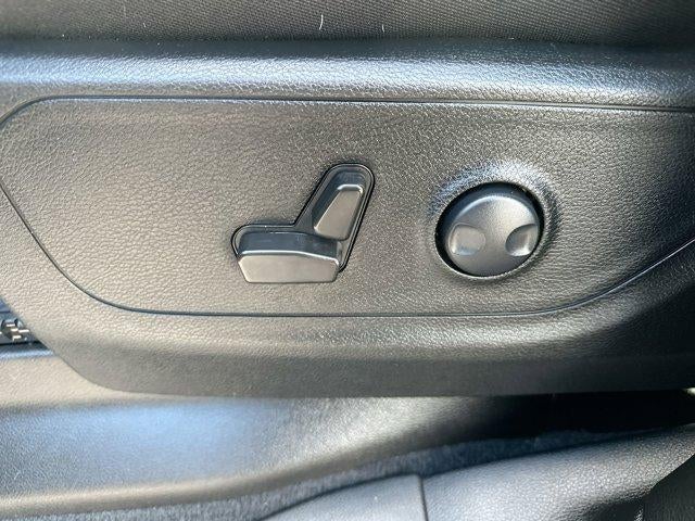 2025 RAM 1500 Lone Star 4x4 Crew Cab 5'7" Box