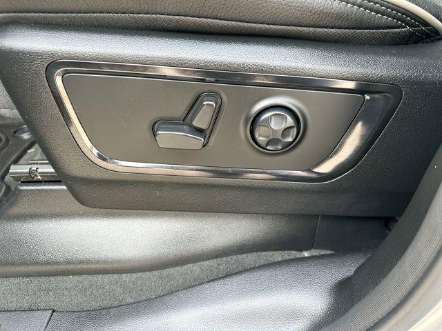 2023 RAM 1500 Limited 4x4 Crew Cab 5'7" Box