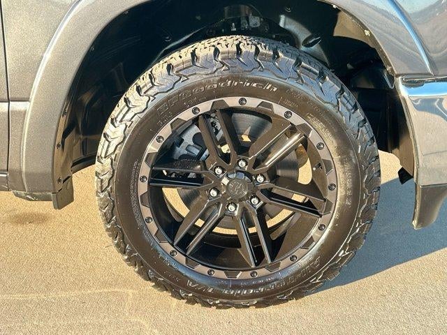 2022 RAM 1500 Laramie 4x4 Crew Cab 5'7" Box