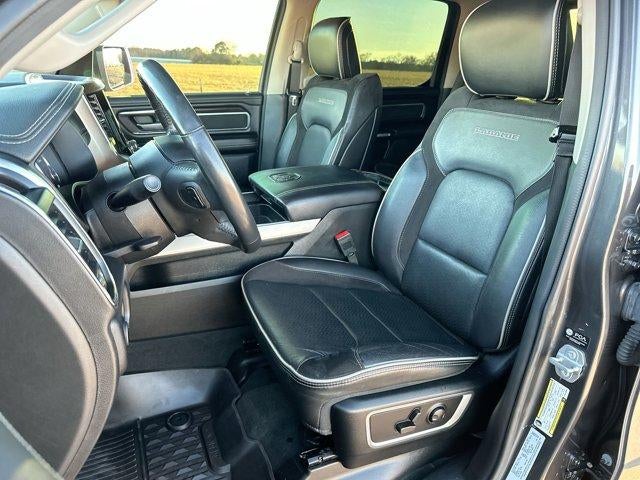 2022 RAM 1500 Laramie 4x4 Crew Cab 5'7" Box