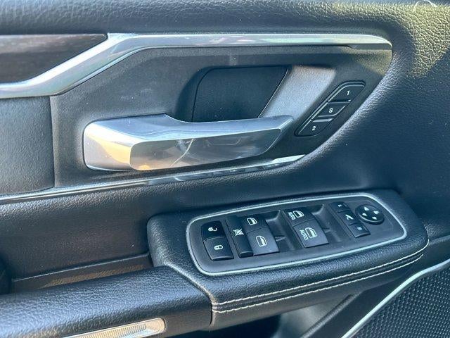 2022 RAM 1500 Laramie 4x4 Crew Cab 5'7" Box