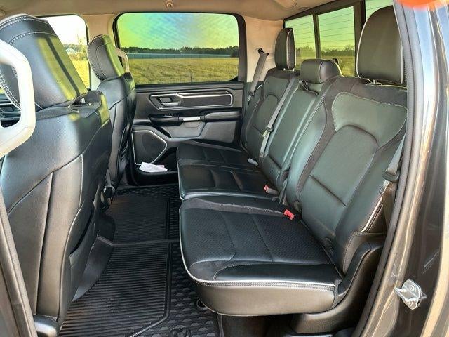 2022 RAM 1500 Laramie 4x4 Crew Cab 5'7" Box