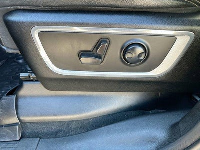 2023 RAM 1500 Laramie 4x4 Crew Cab 5'7" Box