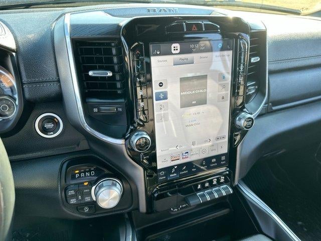 2023 RAM 1500 Laramie 4x4 Crew Cab 5'7" Box