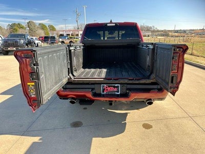 2023 RAM 1500 Longhorn 4x4 Crew Cab 5'7" Box