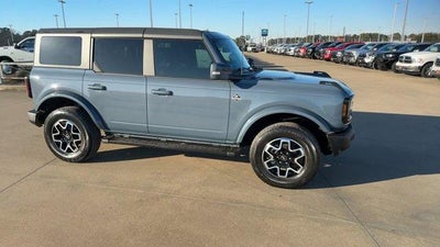2023 Ford Bronco Outer Banks 4 Door 4x4
