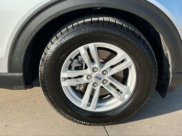 2024 Ford Explorer XLT RWD