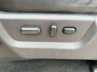 2016 Ford Super Duty F-250 SRW 4WD Crew Cab 6-3/4 Ft Box Lariat