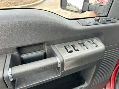 2016 Ford Super Duty F-250 SRW 4WD Crew Cab 6-3/4 Ft Box Lariat