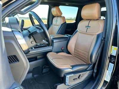 2024 Ford Super Duty F-250 SRW Platinum 4WD Crew Cab 6.75' Box