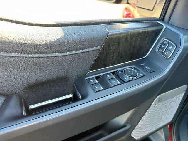 2024 Ford Super Duty F-250 SRW LARIAT 4WD Crew Cab 6.75' Box