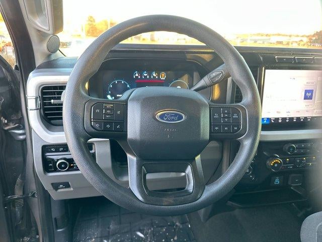 2023 Ford Super Duty F-250 SRW XLT 4WD Crew Cab 6.75' Box