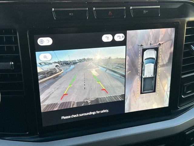 2023 Ford Super Duty F-250 SRW XLT 4WD Crew Cab 6.75' Box