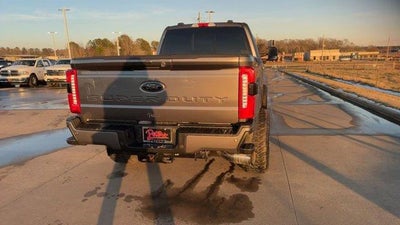 2023 Ford Super Duty F-250 SRW XLT 4WD Crew Cab 6.75' Box