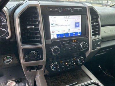 2021 Ford Super Duty F-250 SRW LARIAT 4WD Crew Cab 6.75' Box