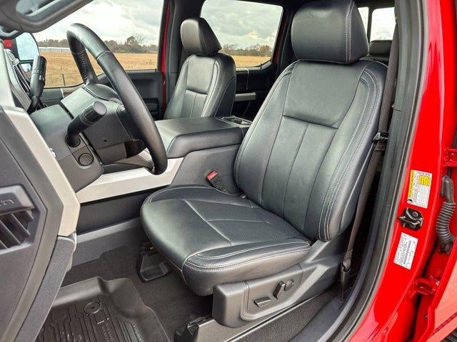 2022 Ford Super Duty F-350 SRW LARIAT 4WD Crew Cab 6.75' Box