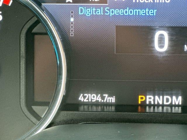 2022 Ford Super Duty F-350 SRW LARIAT 4WD Crew Cab 6.75' Box