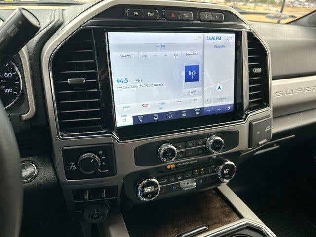 2022 Ford Super Duty F-350 SRW LARIAT 4WD Crew Cab 6.75' Box