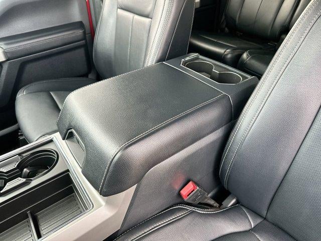 2022 Ford Super Duty F-350 SRW LARIAT 4WD Crew Cab 6.75' Box