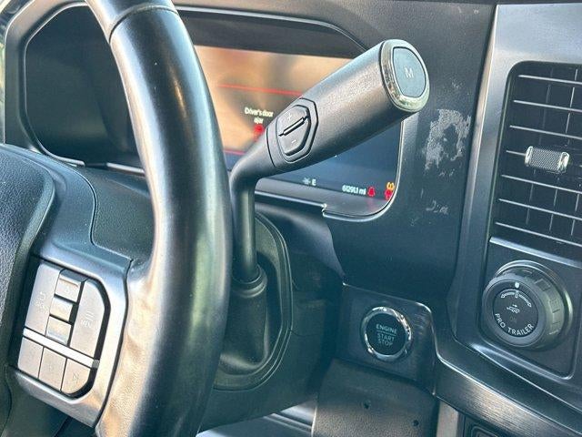 2023 Ford Super Duty F-350 DRW LARIAT 4WD Crew Cab 8' Box