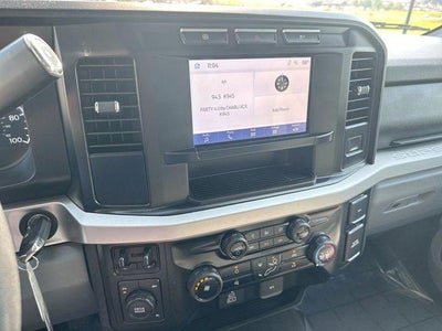 2024 Ford Super Duty F-350 DRW XLT 4WD Crew Cab 8' Box