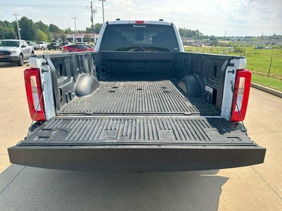 2024 Ford Super Duty F-350 DRW XLT 4WD Crew Cab 8' Box