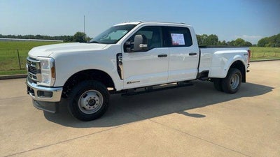 2024 Ford Super Duty F-350 DRW XLT 4WD Crew Cab 8' Box