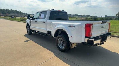 2024 Ford Super Duty F-350 DRW XLT 4WD Crew Cab 8' Box