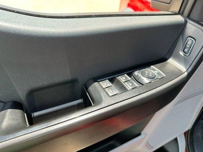 2024 Ford Super Duty F-450 DRW XL 4WD Crew Cab 8' Box