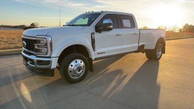 2024 Ford Super Duty F-450 DRW King Ranch 4WD Crew Cab 8' Box