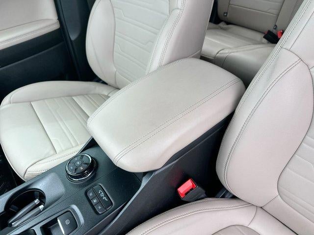 2025 Ford Ranger LARIAT 4WD SuperCrew 5' Box