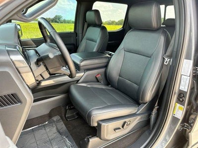 2022 Ford F-150 XLT 4WD SuperCrew 5.5' Box